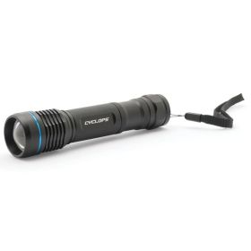 700-Lumen Steropes LED Flashlight